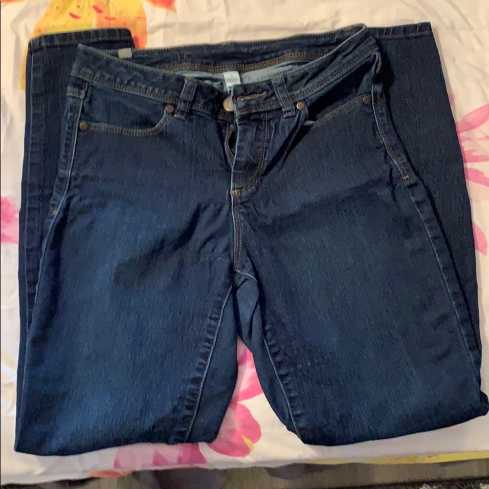 Dark wash skinny jeans
